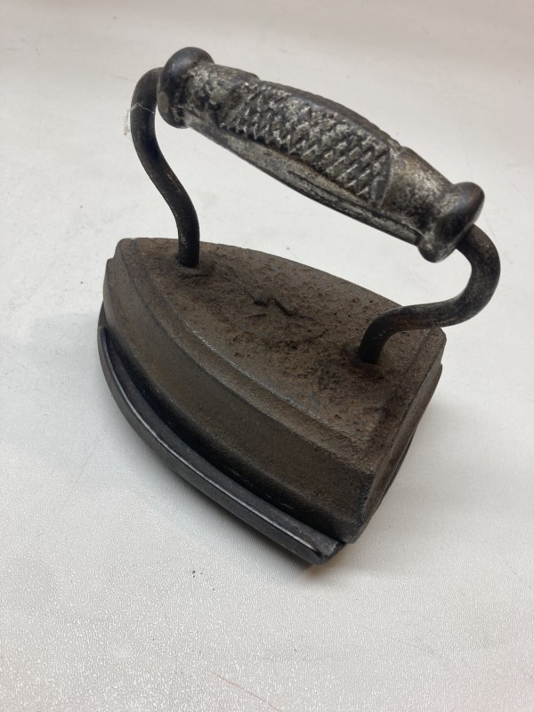 turn of the century #4 iron with stand