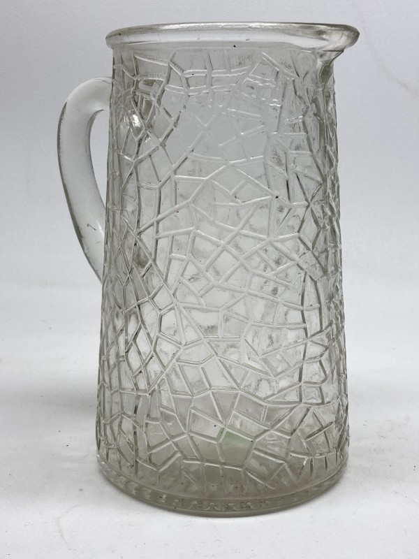 Geometric pattern pressed glass 2 quart pitcher