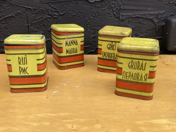 Orange and yellow tin Greek tin set