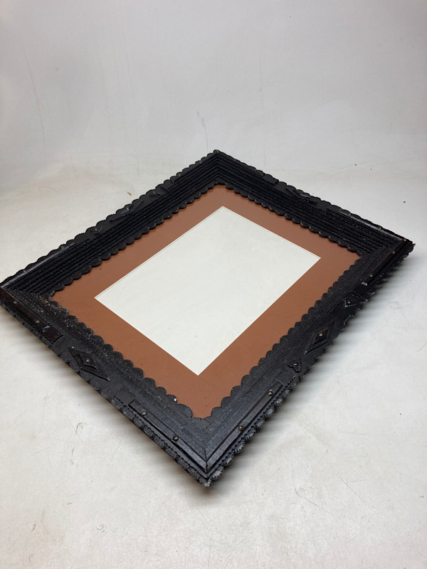 TRAMP ART frame