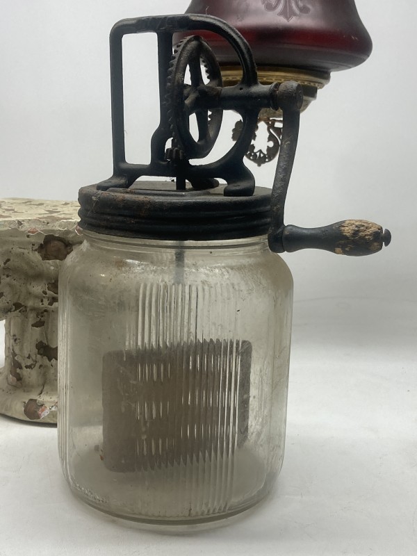 Vintage 2 quart beater jar