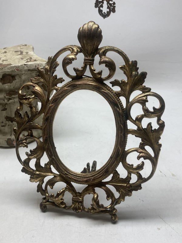 Ornate Victorian oval metal  frame