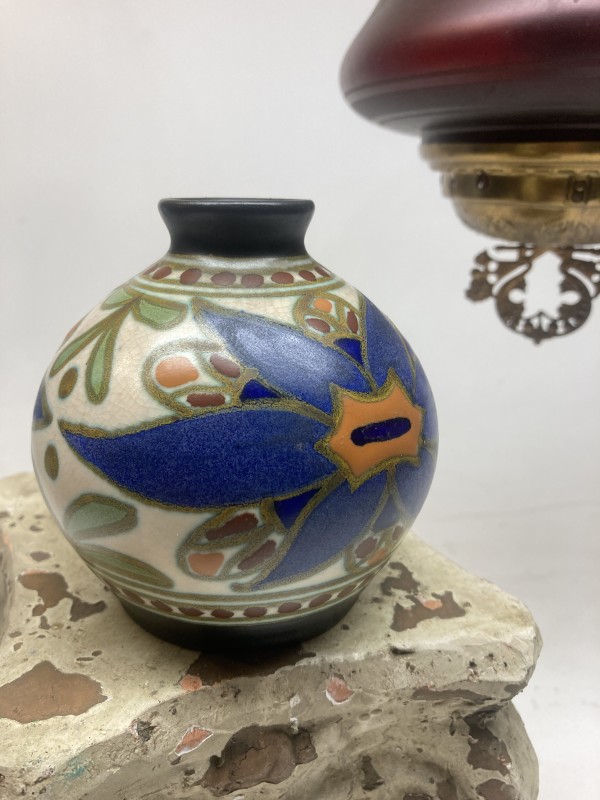 small gouda vase