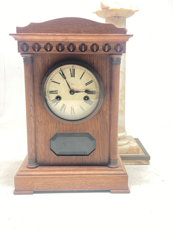 Early American mantle clock