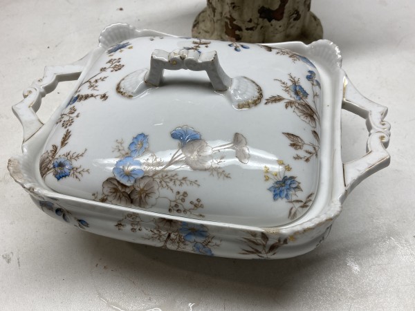 Turn of the century covered casserole