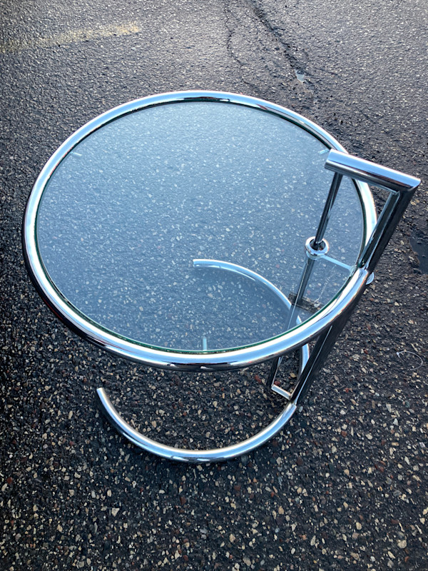 Eileen Gray chrome table