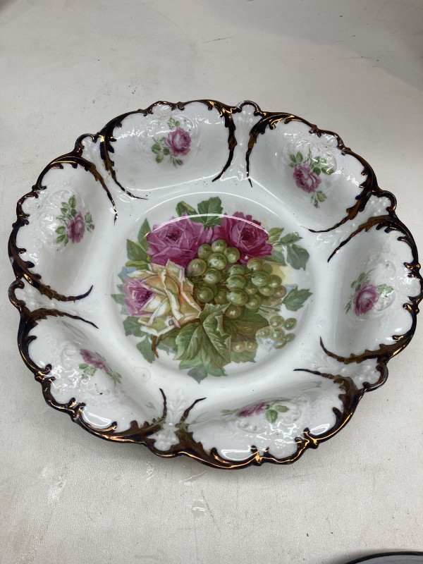 Hand decorated serving plate with roses