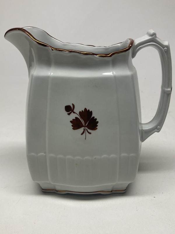 Tea leaf  porcelain pitcher