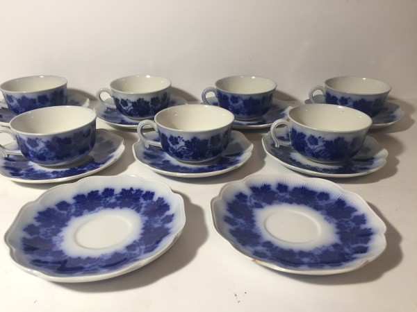 Swedish  Percy Vinranka Flow Blue large cups and saucers