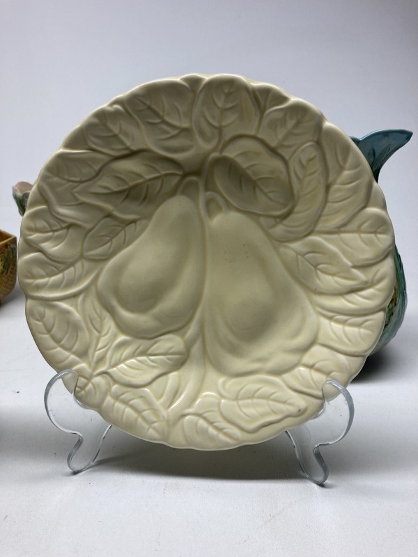 White pear shaped Majolica plate