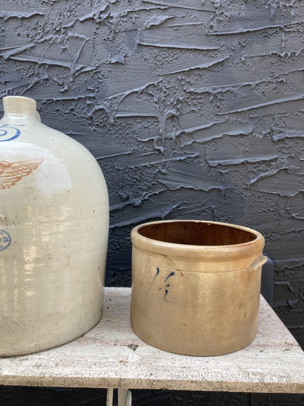 1 1/2 gallon salt glaze crock