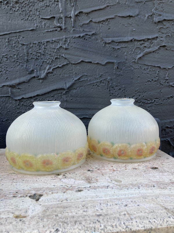 Pair of ribbed yellow flower shades