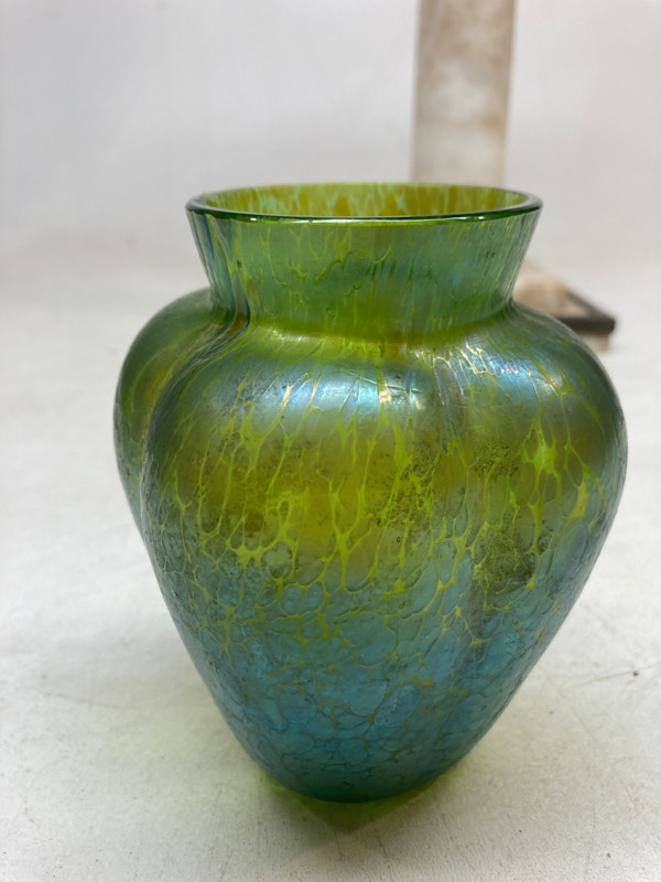 Green Loetz vase