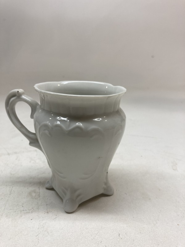 Porcelain creamer pitcher