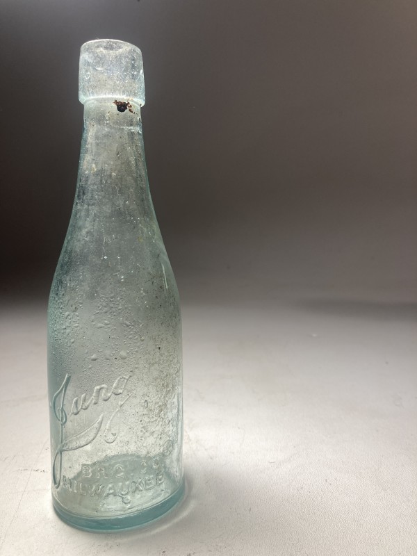 Jung beer bottle