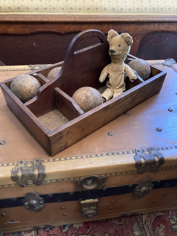 Primitive wooden box