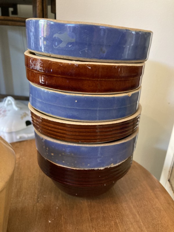 set of 6 small vintage pottery bowls