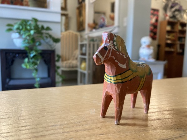 Orange Dala horse (small)