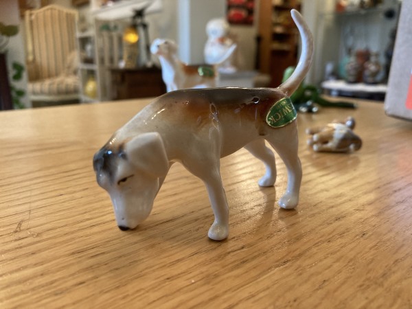 Beswick England porcelain beagle