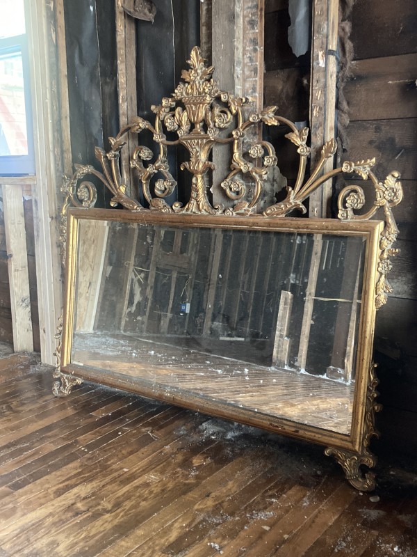 Traditional gold mirror