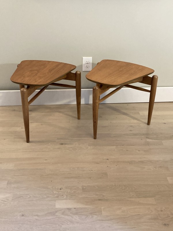 Pair of mid century modern side tables