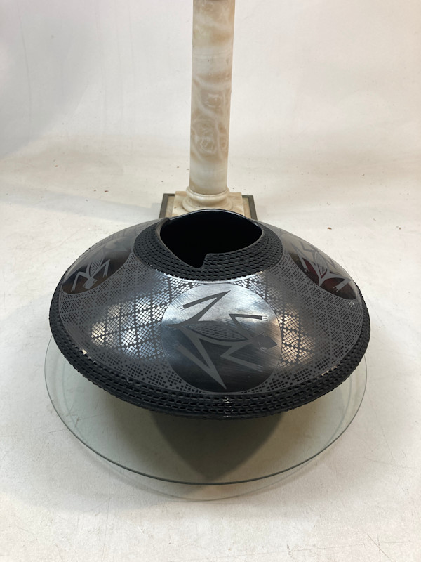 Ismael Sandoval Turtle decorated carved Blackware bowl