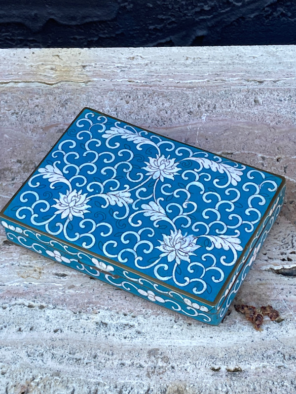 floral motif cloisonné covered box