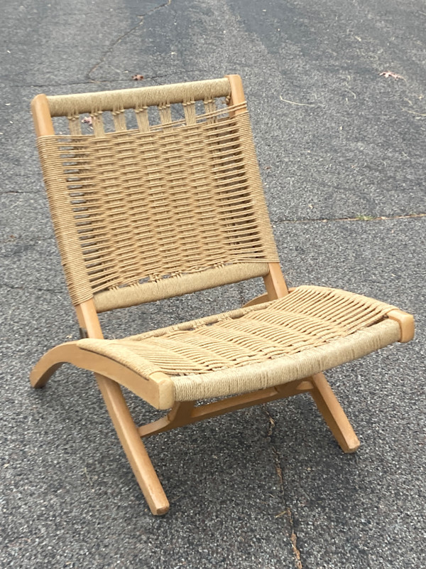 mid century modern folding woven chair