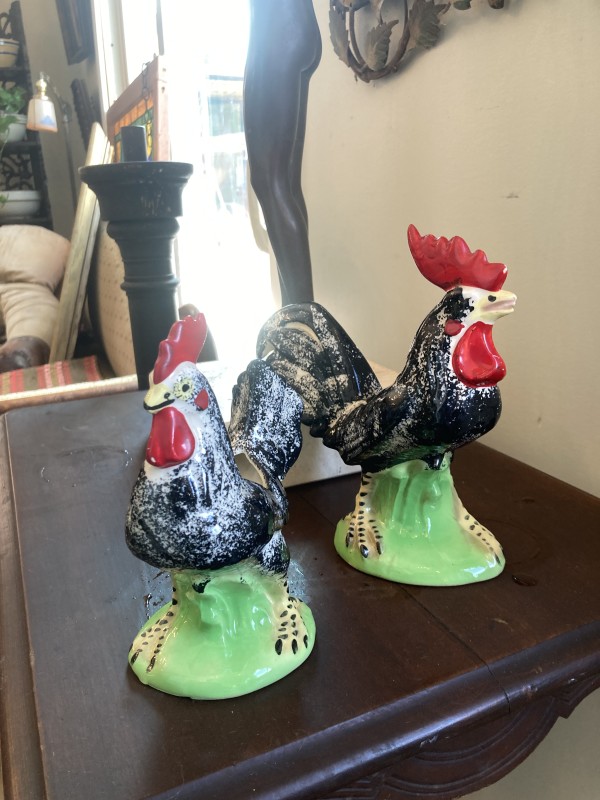 large  pottery rooster
