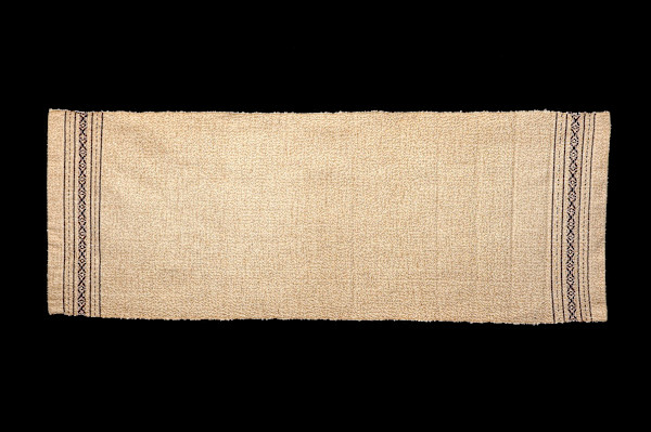 Runner (Beige, dark brown borders) by Rabun Gap -Nacoochee Craft Guild, Image 1.