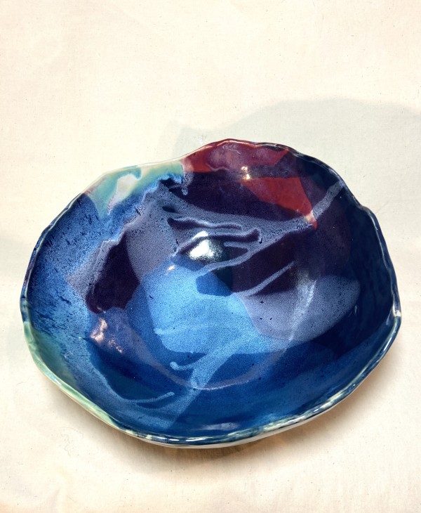 Splattered bowl by Mariana Sola
