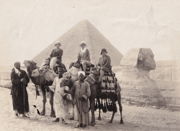 Grand Tour Grouping by Various