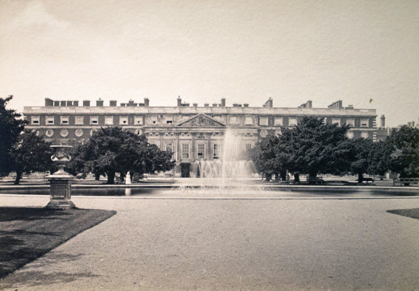 East Facade, Hampton Court Palace by Unknown