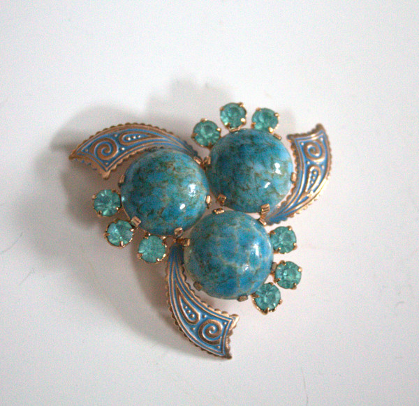 Brooch by Unknown, Czechoslovakia