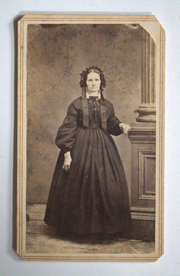 Portrait of Delia Paddock by Aaron Higgins