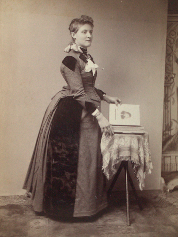 Viewing a Photo Album by Unknown, United States
