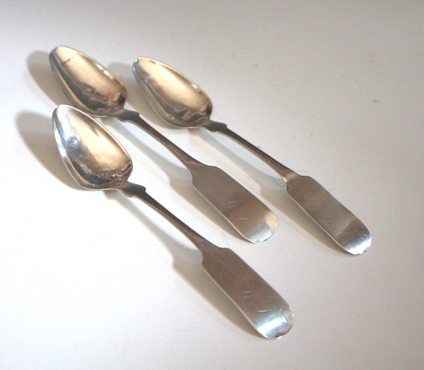Teaspoons (Set of Three) by Curtiss Candee & Co.