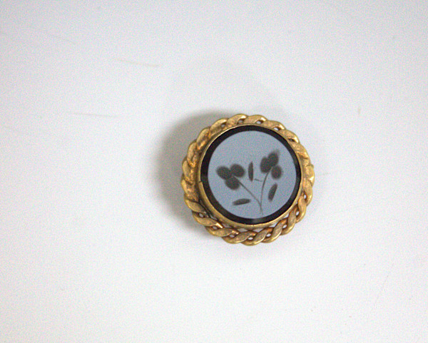 Collar Button by Unknown, United States, Image 1.