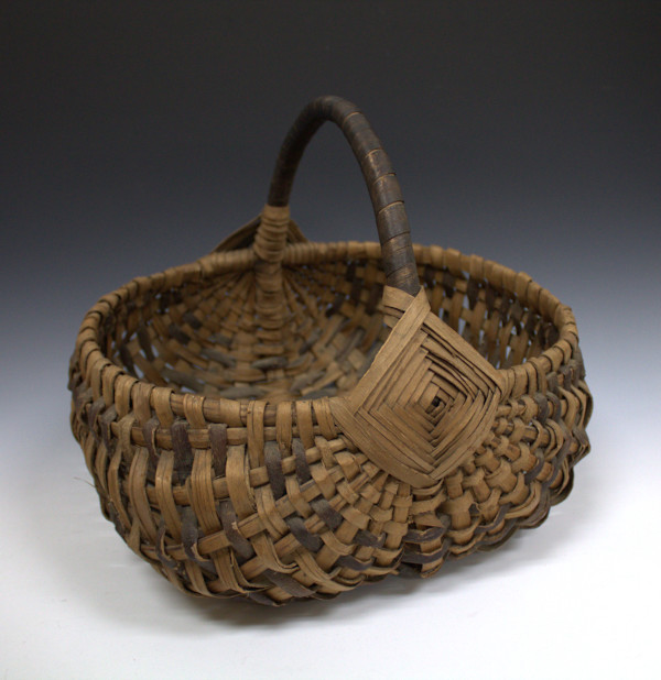 Buttocks Basket by Unknown, United States, Image 1.