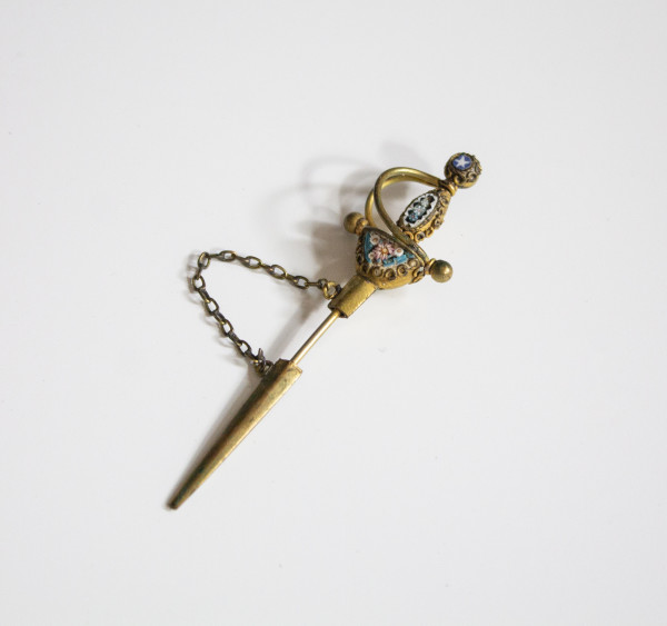 Jabot Pin by Unknown, Italy