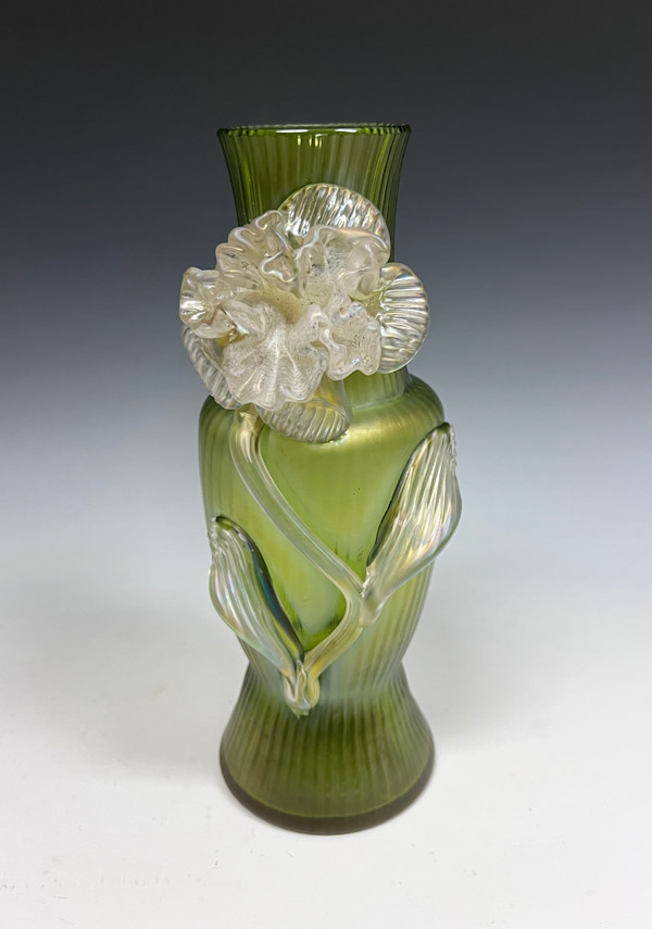 Vase by Kralik, Image 1.