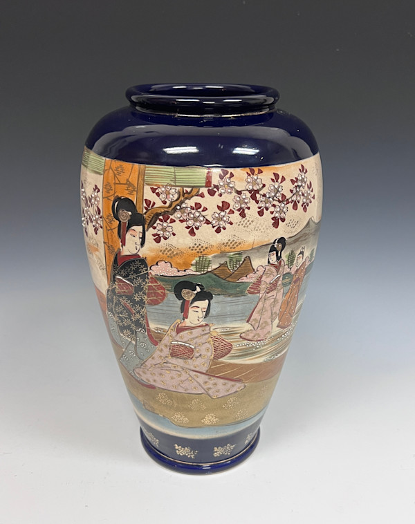 Vase by Kinkozan Sobei VII, Image 2.
