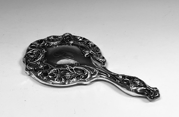 Mirror by R. Wallace & Sons, Image 1.