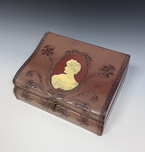 Dresser Box by Unknown, United States, Image 2.