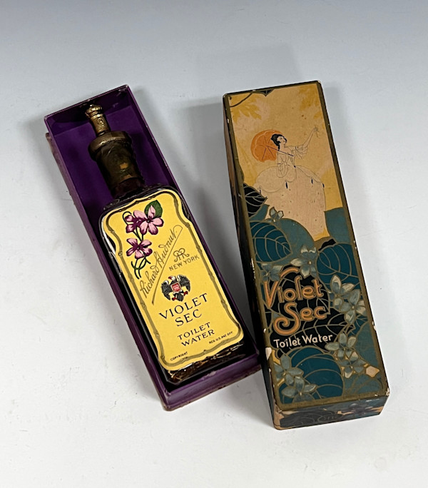 Perfume Bottle with Box by Richard Hudnut, Image 1.