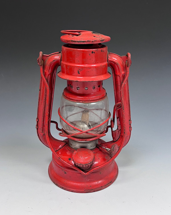 Lantern by Tomekichi Bessho, Bessho Mfg. Co., Image 1.