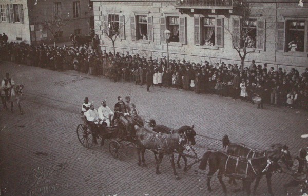 Parade by Wilhelm Pöllot