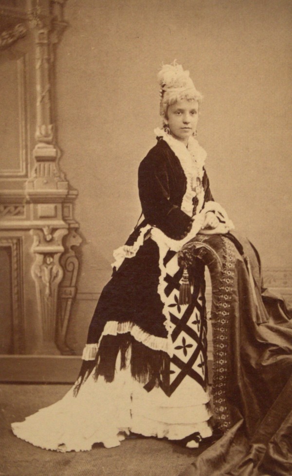 Portrait of a Woman by W.L. Edwards