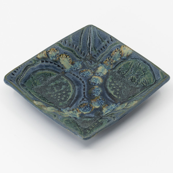 24091  3.75" Square Beveled Dish by Sandy Miller