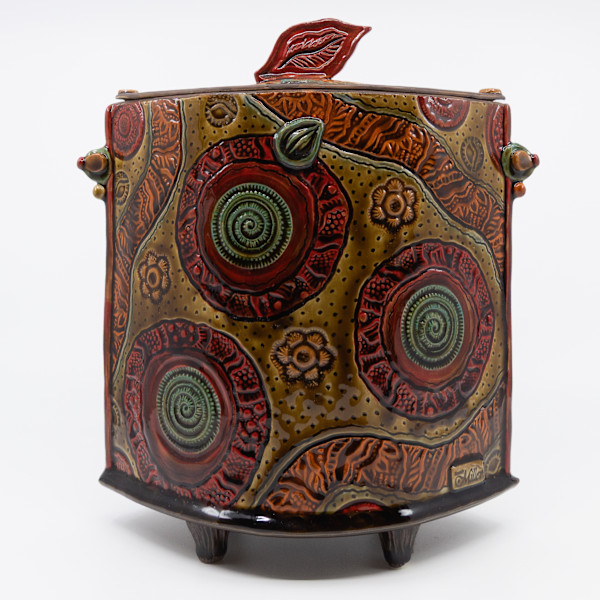 25009 Diamond Sculptural Lidded Vessel by Sandy Miller